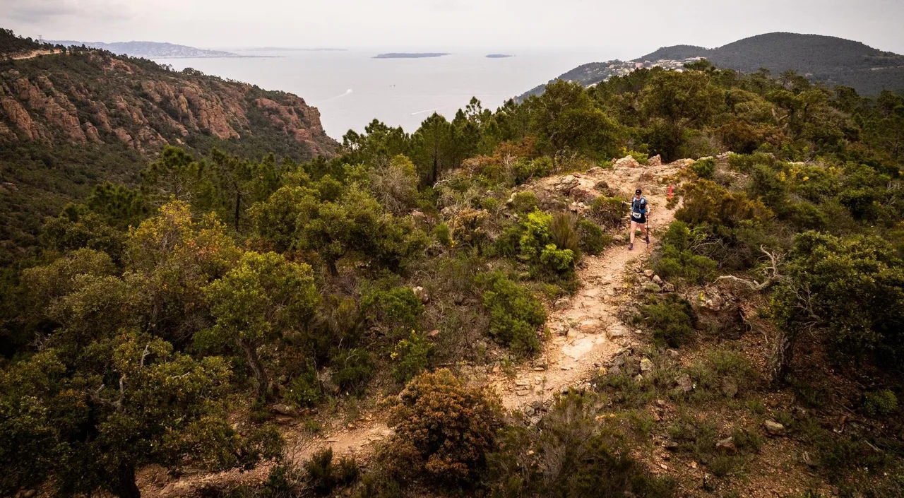 Афіша: Trail des Balcons d'Azur